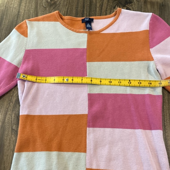 Spring sweater - Picture 3 of 6